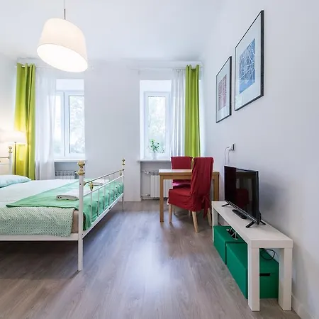 Bizzi Luxfavorito Apartment Warsaw