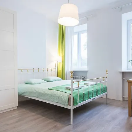 Bizzi Luxfavorito Apartment *